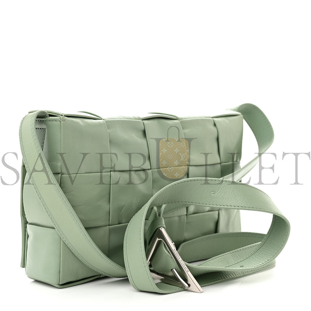 BOTTEGA VENETA PAPER CALFSKIN MAXI INTRECCIO CASSETTE CROSSBODY BAG SAGE (23*15*5.5cm)